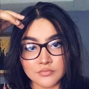 Meet your Posher, Janette